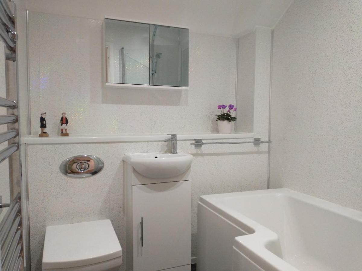 Chipad Duo - Comfy House With Parking And Garden Vila Chichester Exterior foto