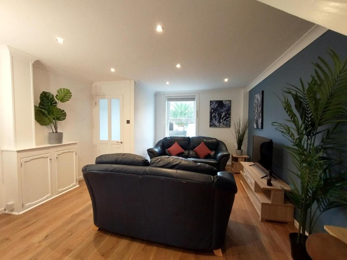 Chipad Duo - Comfy House With Parking And Garden Vila Chichester Exterior foto
