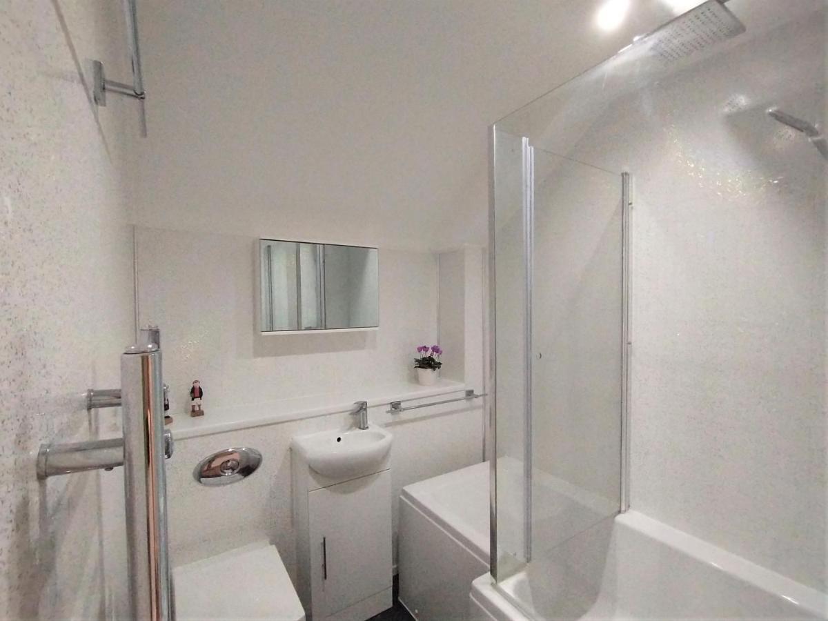 Chipad Duo - Comfy House With Parking And Garden Vila Chichester Exterior foto